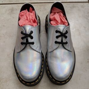 Dr Martens holographic low top shoes